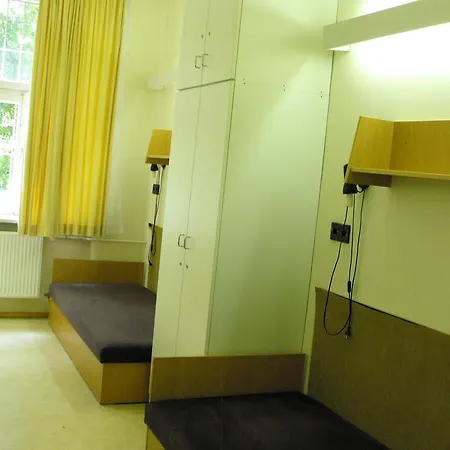 Vecsey Vandrerhjem *